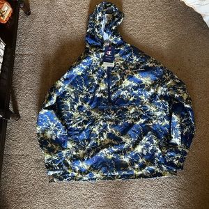 Men’s Champion windbreaker/raincoat
